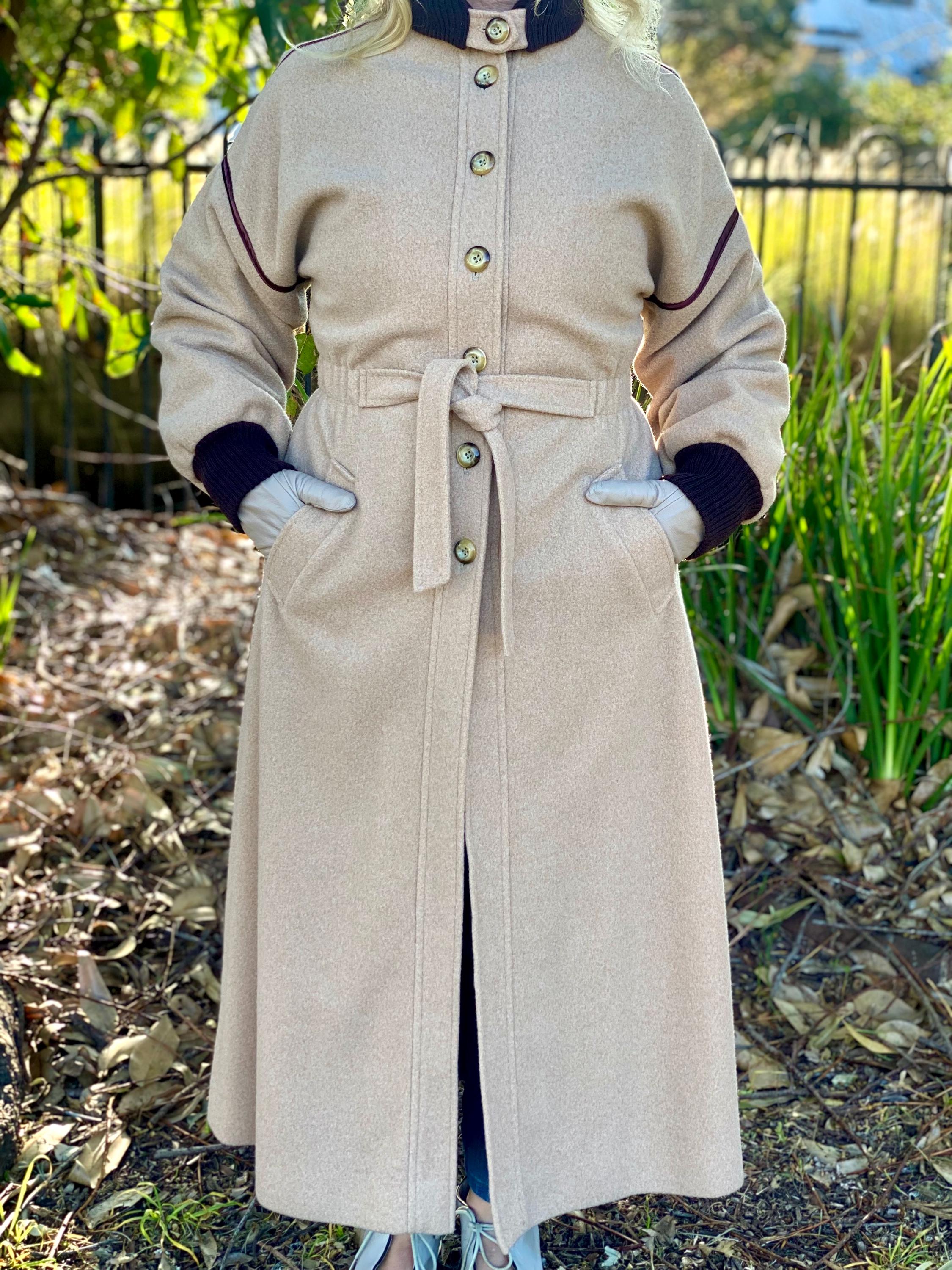 Vintage 70s Susan Lynn by Item House Camel Tan Color Brown Collar