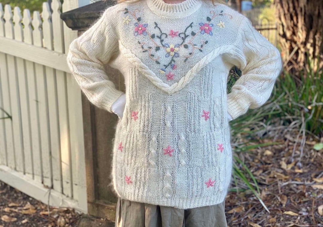Vintage New Cover White Wool Mix Cable Knit Sweater With