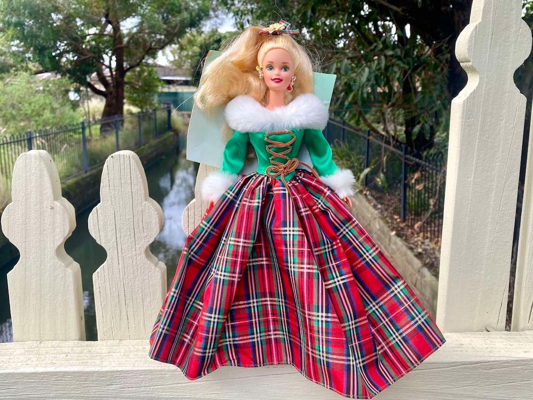 Vintage 90s Collectible Special Edition Happy Holidays Mattel Inc