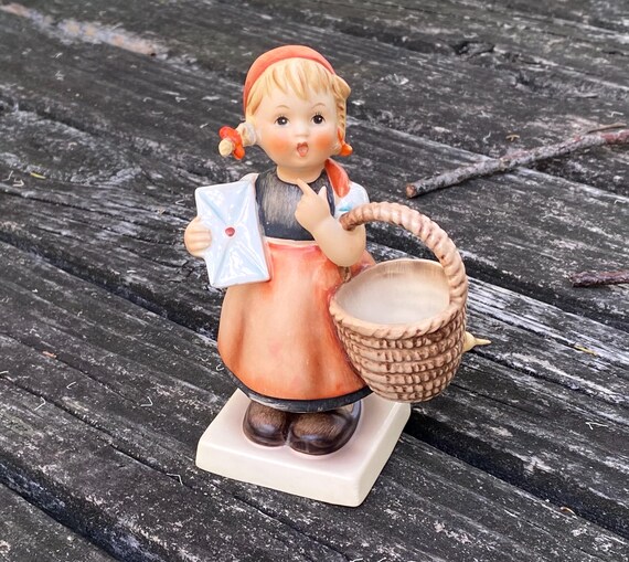 Vintage Hummel Goebel 13/0 “meditation”- Girl With Basket and