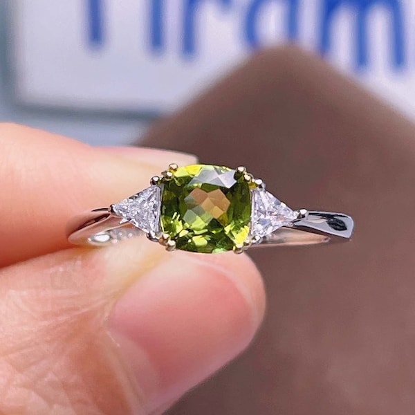 Cushion Peridot Ring, Genuine Peridot, Sterling Silver Ring, Art Deco Ring, August Birthstone Ring, Dainty Rings for Women