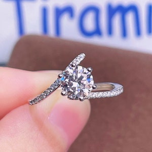 1ct Moissanite Dainty Unique Ring | Sterling Silver Ring | VVS1 Clarity D Color Moissanite | Promise Ring | Engagement Ring