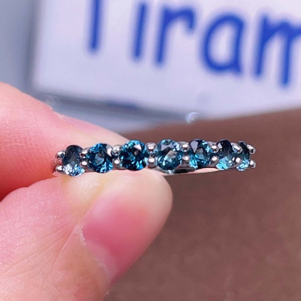 Anillo genuino de topacio azul de Londres, banda de topacio natural delicado de 3 * 3 mm, anillos apilables para mujeres, regalo de cumpleaños de aniversario