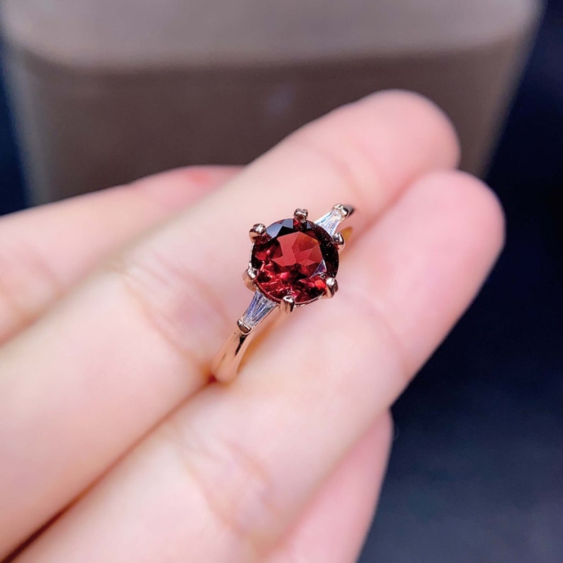 Natural Garnet Ring January Birthstone Genuine Red Gemstone Stacking Ring 925 Sterling Silver Garnet Ring Jewelry Simple Solitaire Ring