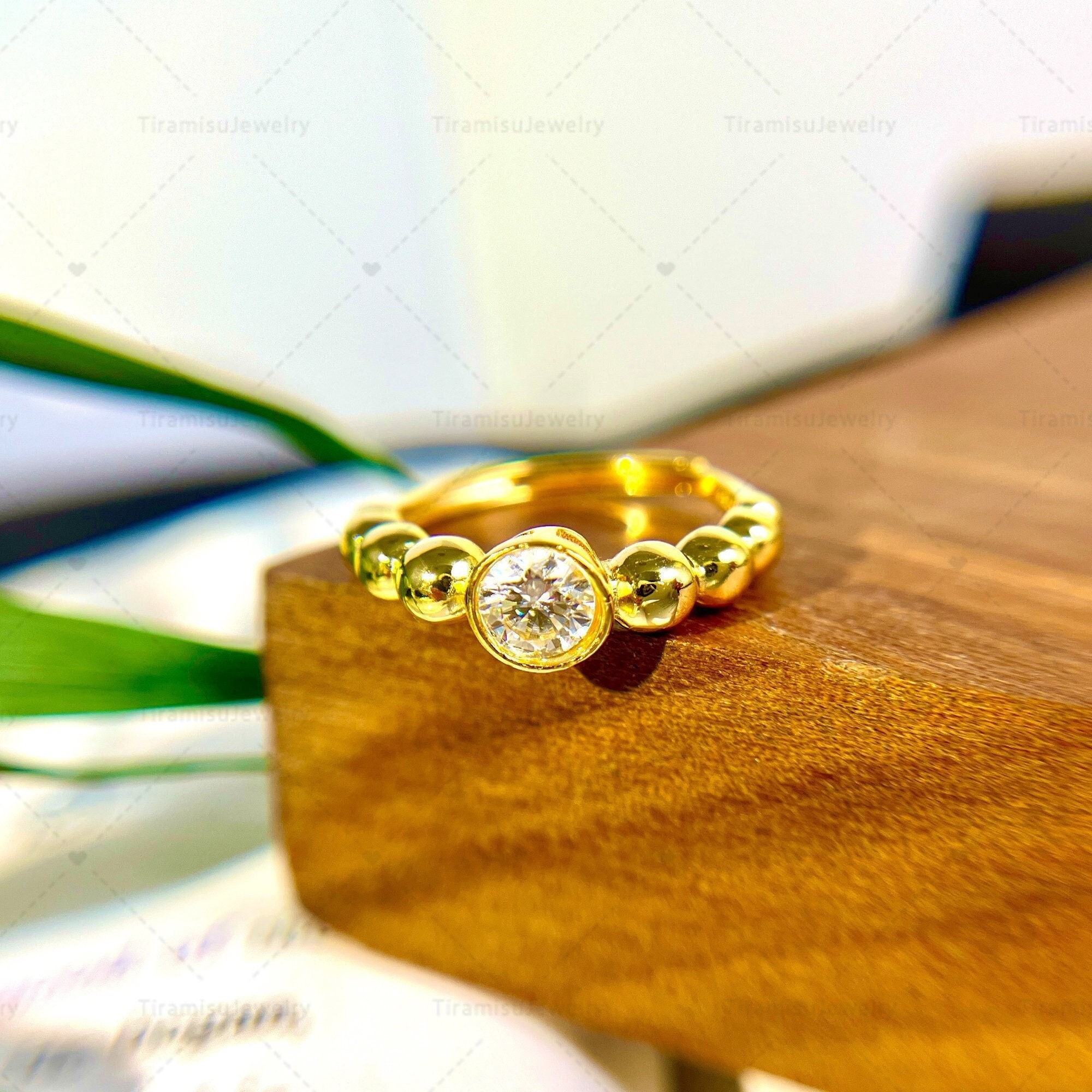 9K/14K/18K Solid Gold Ring, Moissanite Engagement Ring