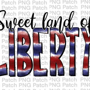Può includere: Un'illustrazione digitale della frase "Sweet land of liberty" in uno stile acquerello rosso, bianco e blu. Le lettere sono contornate di nero e hanno un aspetto usurato e vintage.