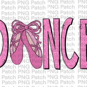 Può includere: Testo rosa glitterato che dice "DANCE" con un contorno nero. La lettera "O" è sostituita da un paio di scarpette da ballo rosa legate con un fiocco rosa. Lo sfondo è un motivo ripetuto "PNG Patch".