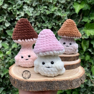 Plushie MUSHROOMS POP UP Mushroom fidget toys Chunky mushrooms Crochet mushies Funny little gifts Amigurumi mushrooms Handmade mushrooms