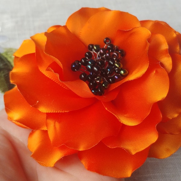 Orange Poppy Hair Clip, Orange Flower Fascinator statement flower, Fall wedding hair flower, Bridesmaid hair clip, Unique hair accessory