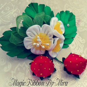 Strawberry Hair Clip: Tsumami Kanzashi Japanese Hair Barrette