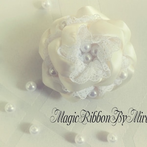 Ivory Lace Flower Hair Clip: Pearl Rose Brooch, Communion Hairpiece