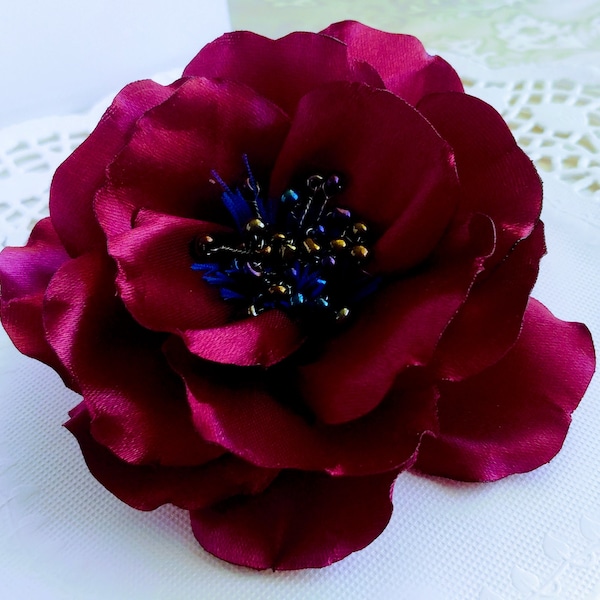 Burgundy statement hair flower, Maroon poppy Flower Hairpin, Dancer's Flower Fascinator, Fall wedding hairpiece, Unique Bridesmaid hair pin