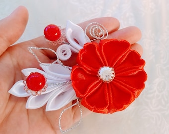 Red Kanzashi Flower hair clip, Japanese Oriental hair piece, Red Bridal Hair piece, Red satin flower, Unique Gift for her