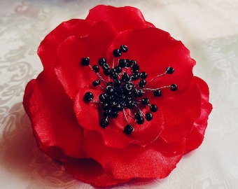 Poppy Flower Hair Clip, Red Flower Fascinator, Red Black statement hair flower, Bridal hairpiece, Dancer's hair clip, Memorial day hair pin