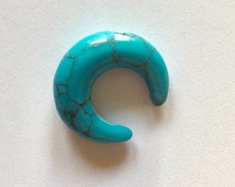 Corne turquoise 16 x 13 mm, pour création bijoux, pendentif, pierre forme corne