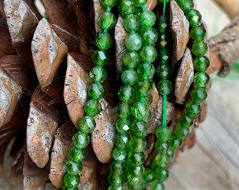 10 perle di Diopside verde 3,6/3,7 mm rotonde sfaccettate, perle naturali, gemme