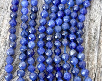 Blauer Sodalith 4,5 mm facettiert, 10 facettierte natürliche Edelsteinperlen 4 mm/4,5 mm Blautöne, Naturstein, unbehandelt