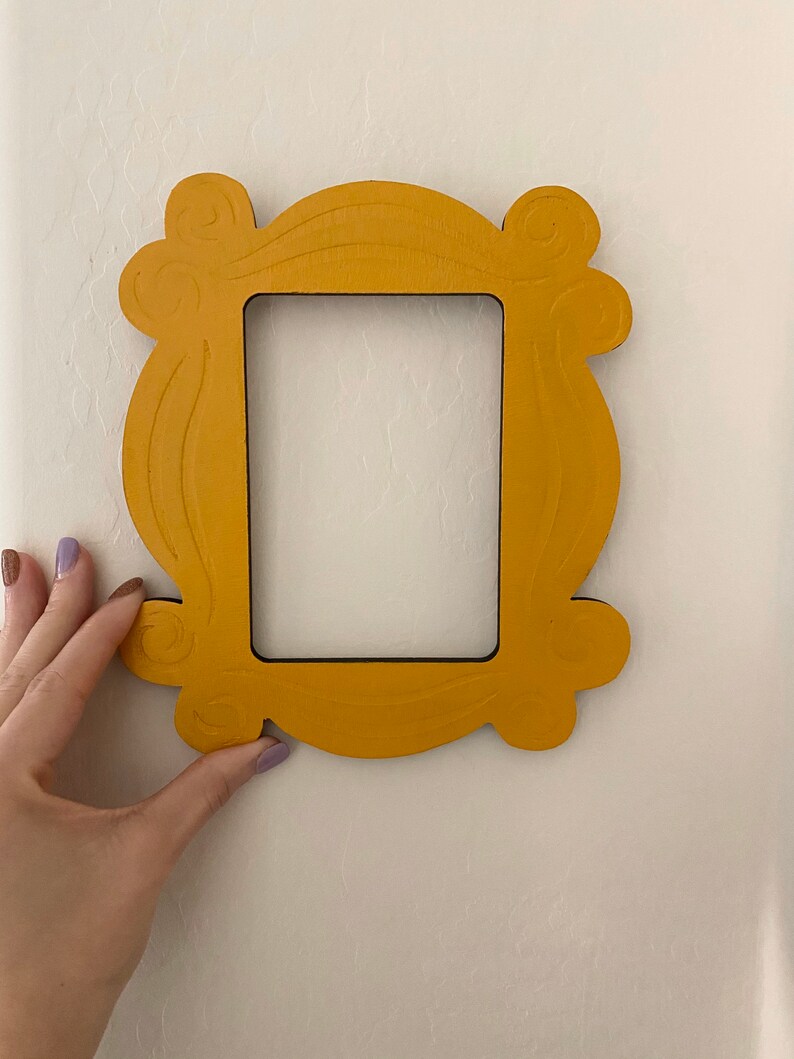 Free Free 138 Friends Door Picture Frame Svg SVG PNG EPS DXF File