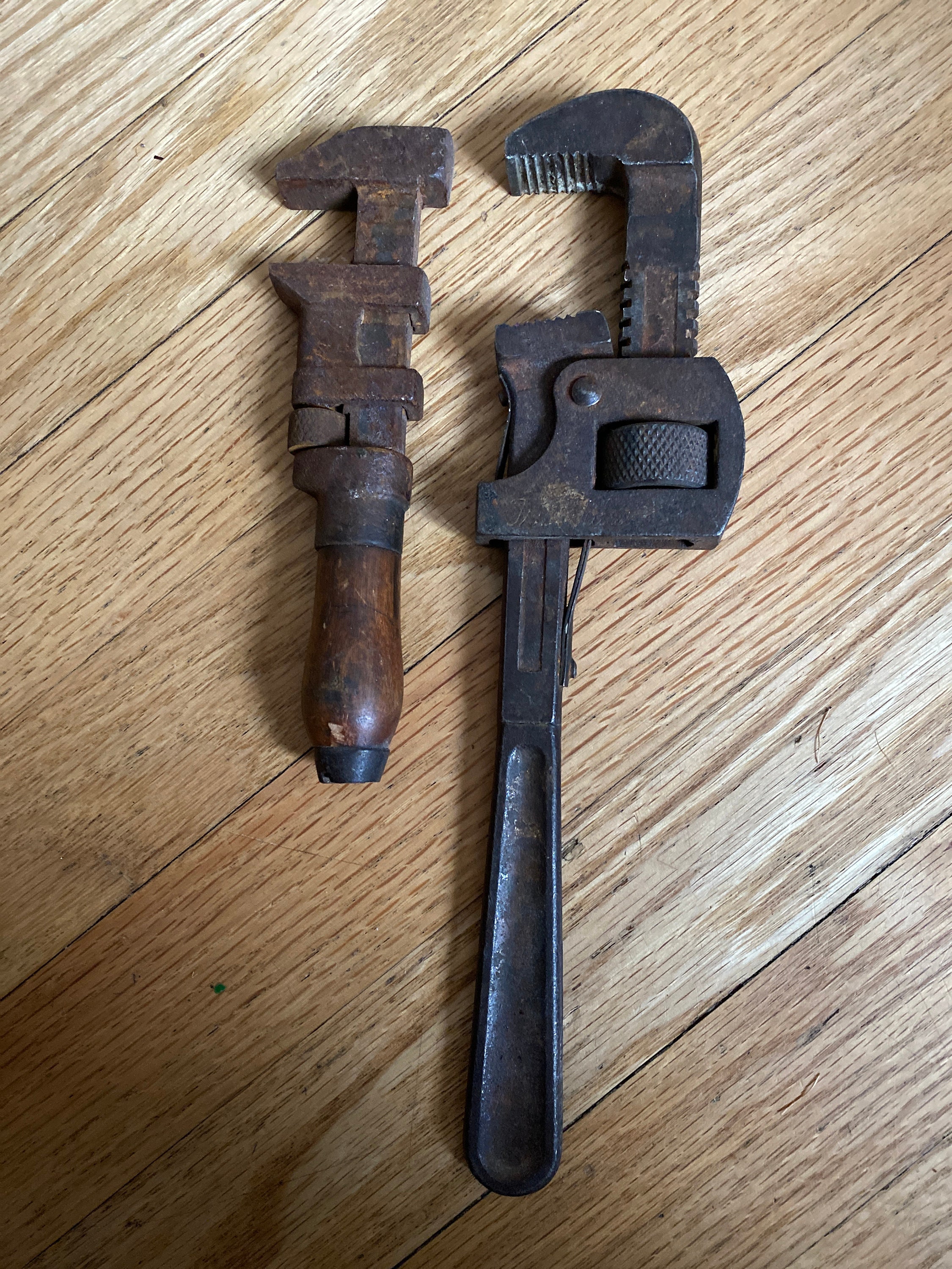 Vintage Small Pipe Wrenches - Etsy