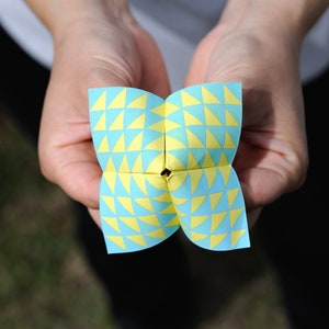 Menú de boda y recepción en cazuela de origami (temática de geometría y colorido) / Cumpleaños / Bautismo / Baby shower / Decoración de mesa