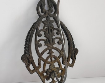 Vintage Cast Iron Wall Mount Receipt Bill Spike Holder | Ornate Victorian Style Store Paper Holder