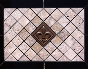 21 9/16" X 15 11/16" Stone & Absolut Black Granite Medallion and Fleur de Lis