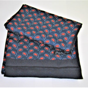 Navy Spice Small Paisley Double-Sided Scarf