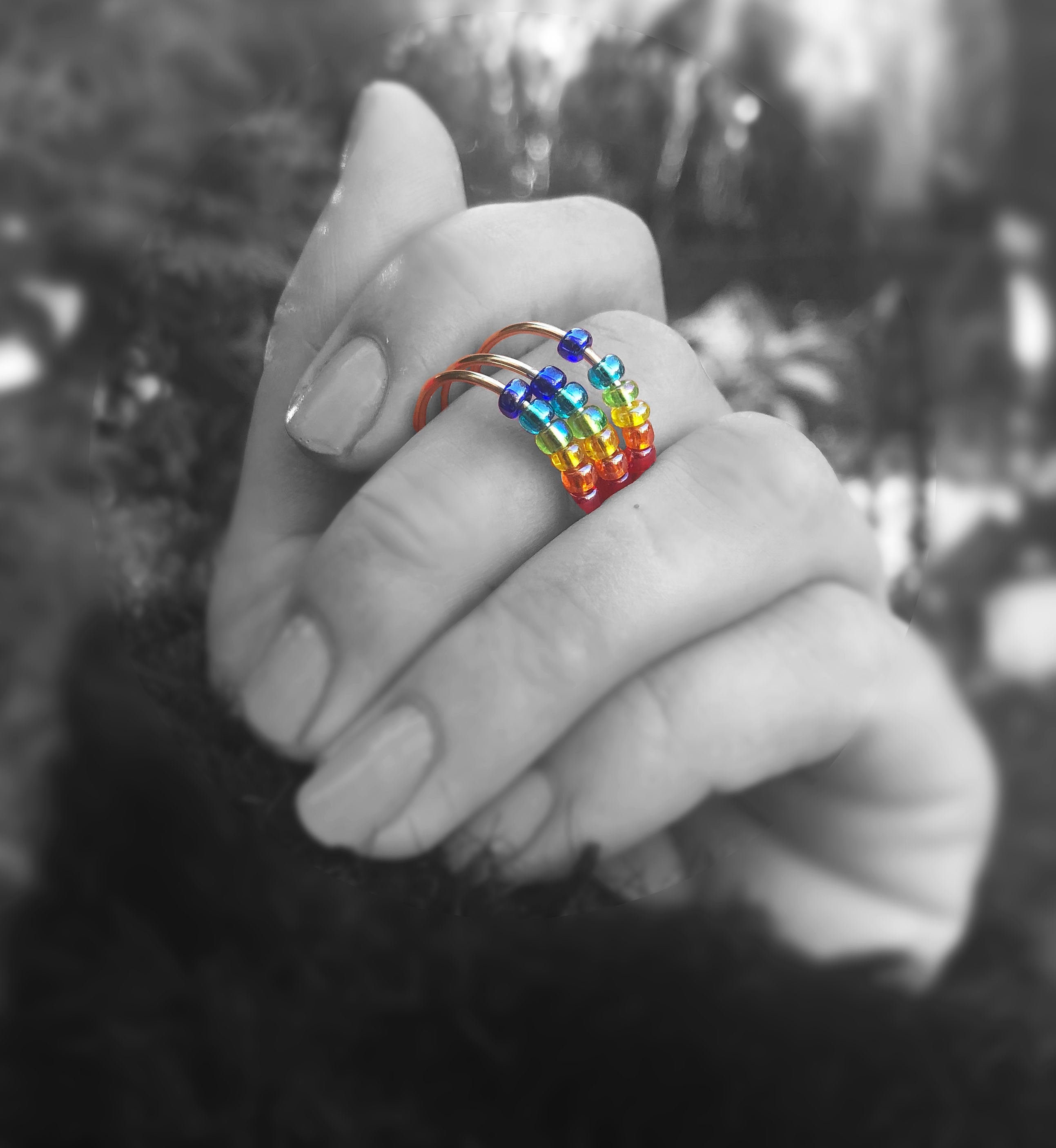 Resin Finger Rings Rainbow Acrylic Multi Color Glitter Ring Size 7-9 Jewelry