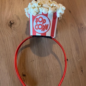 Fascinator Popcorn