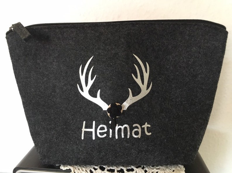 Bag with deer harrier and black Bollenhut