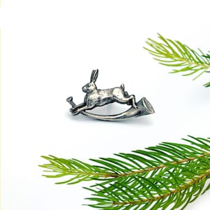 Silver Hare Lapel Pin: Animal Trophy Tie Pin for Men