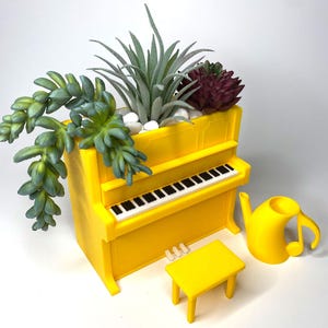 Piano Planter for Music Lovers, Cute Succulent Pot, Pianist Gift, Music Teacher Desk Decor, Mini Piano Planter Yellow