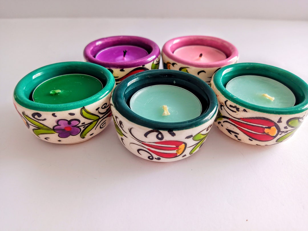 Colorful Scented Candle Favors in Ceramic Candle Holder Wedding