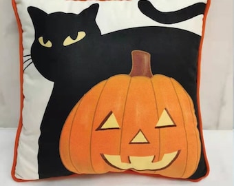 Black Cat and Jack-O' Lantern Vintage Retro Halloween Design Throw Pillow