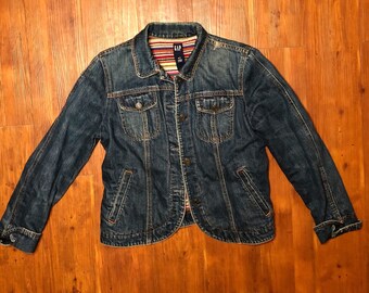 Vtg womens GAP denim jean jacket with striped lining size Medium