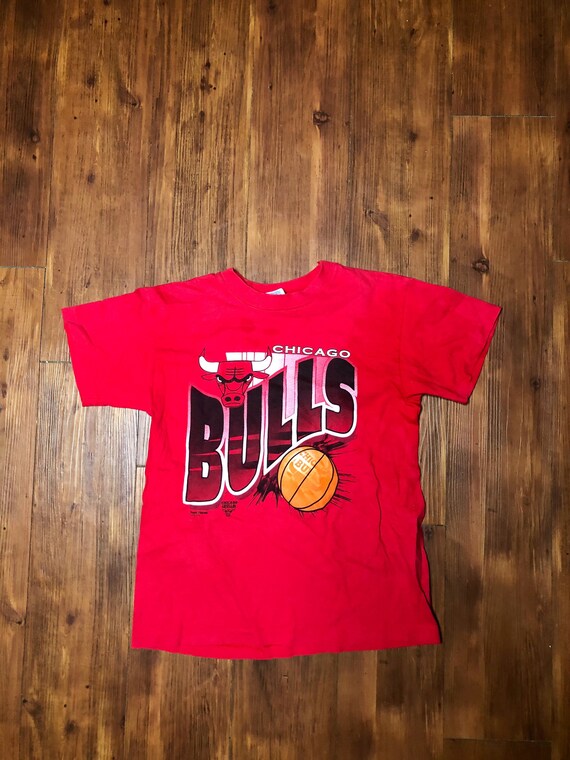 *RARE* Vintage Chicago Bulls 90's NBA Flames Long Sleeve Tee