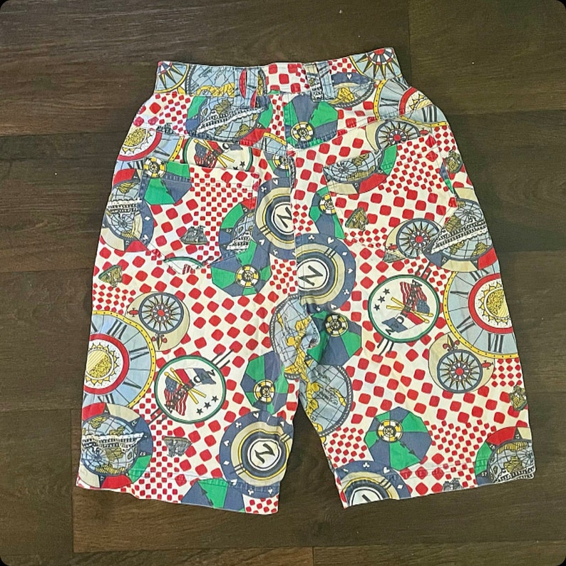 Vintage Womens abstract design 90s style shorts size 5 image 3