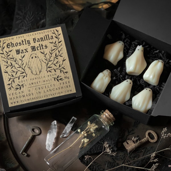 Ghostly Vanilla Soy Wax Melts - Gothic wax melts, ghost, ghosts, witchy, spooky, halloween, soy, eco, sustainable, dark academia, witchcore