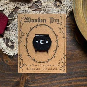 Wooden Cauldron Pin - Wooden pin | Witch Pin | Goth pin | Halloween pin | Handmade pin | Cottagecore pin