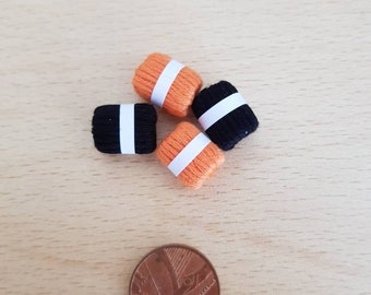 Pack of 4 Halloween Wool (Orange/Black) 1/12th Scale