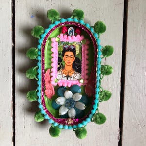 Frida Kahlo Dose Nicho. Mexikanische Volkskunst. Diorama. Geschenk. Umgearbeitete Kunst. Galeriewand. Wandbehang