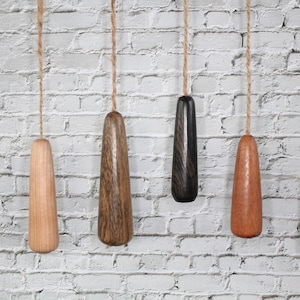 Uchwyt do lampki, ręcznie toczony, z twardego drewna | Uchwyt do wentylatora w stylu Mid Century Modern, uchwyt do rolet, łazienkowy łańcuszek, sznur do zasłon, niepowtarzalny wystrój domu