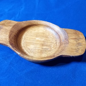 Wooden quaich in oak sourced from Old Bushmills whiskey barrel