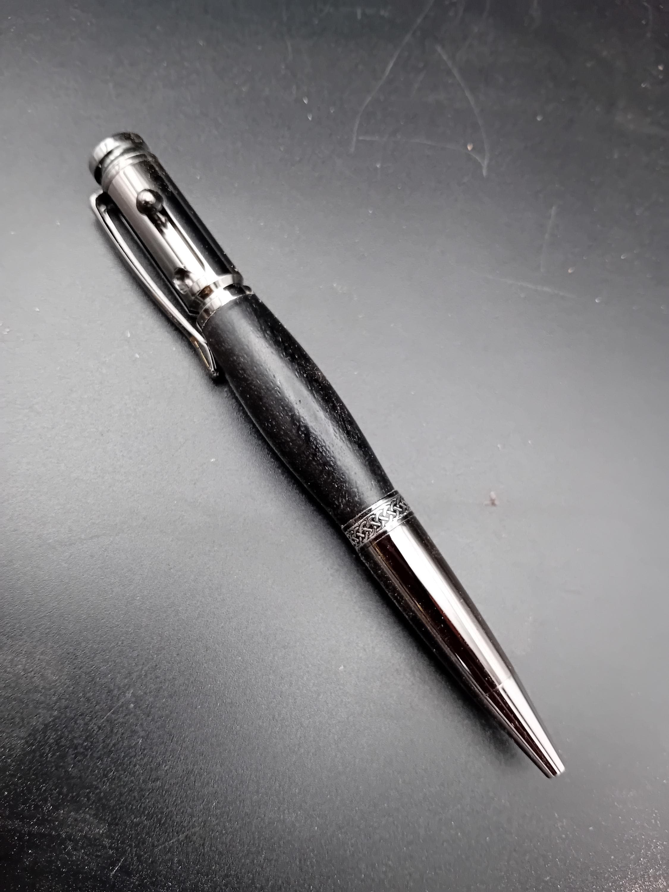 Edc Bolt Action Pen UK