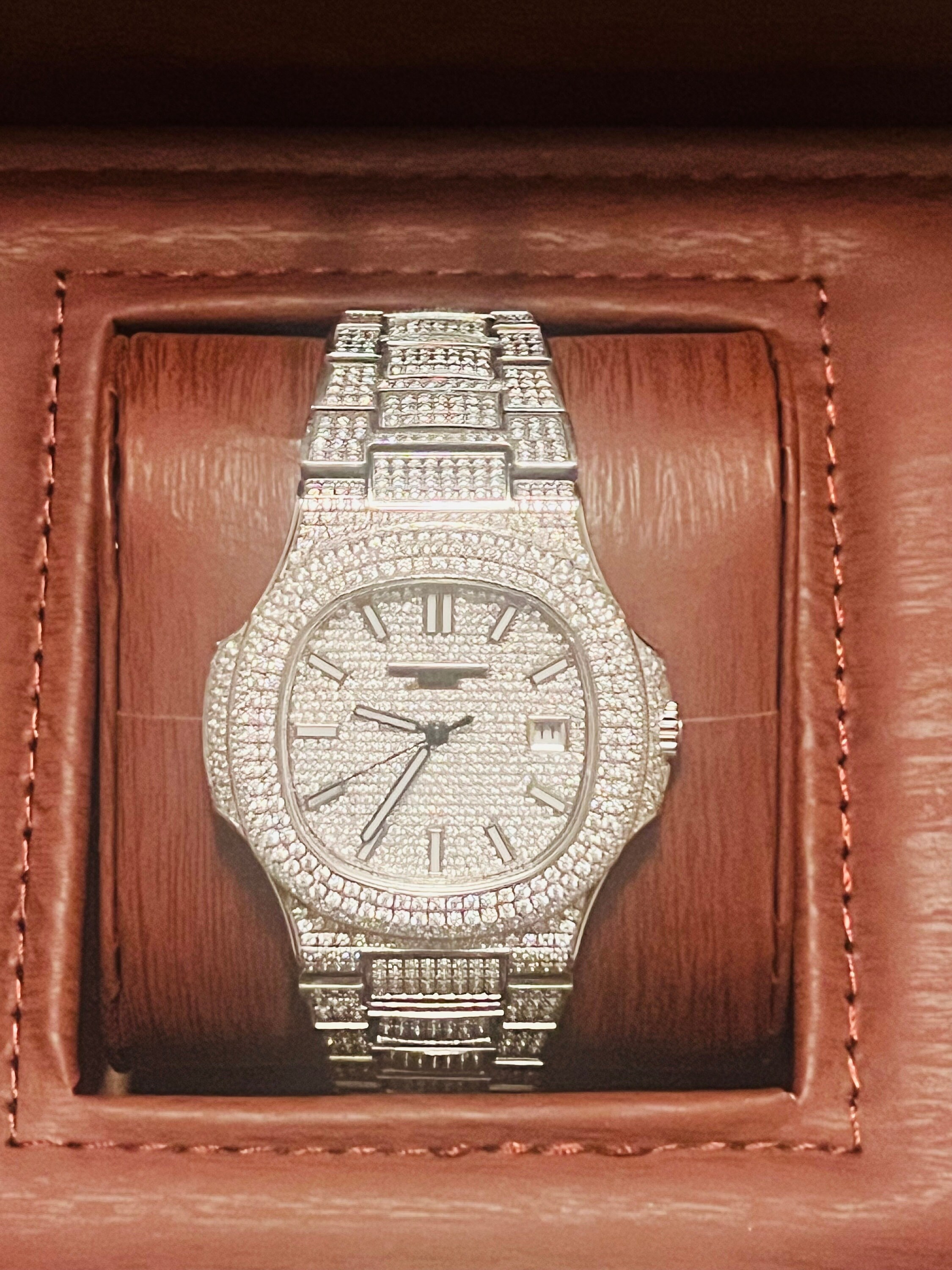 Replica bust down patek deals philippe