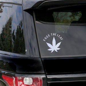 Gratis de bladsticker | Waterdichte vinyl sticker hennepblad voor laptops, waterflessen en meer