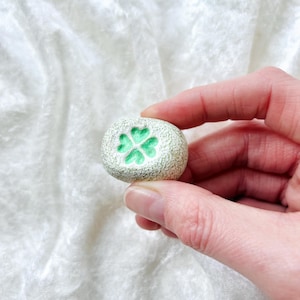 Lucky clover pebble - Gift for her - Good luck gift - Handcrafted clay keepsake