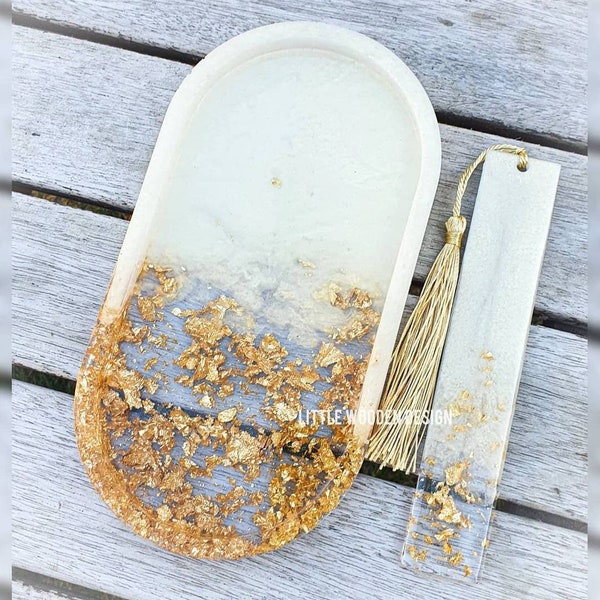 Resin Oval Jewelry Tray | Botanical Trinket Rolling Tray | Resin Handmade Bookmark | Jewelry Trinket Soap Dish | Jewelry Storage Resin Tray