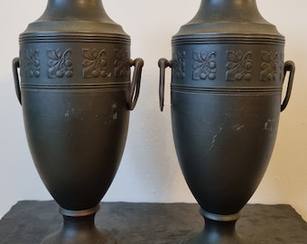 Paar Gothic Vasen