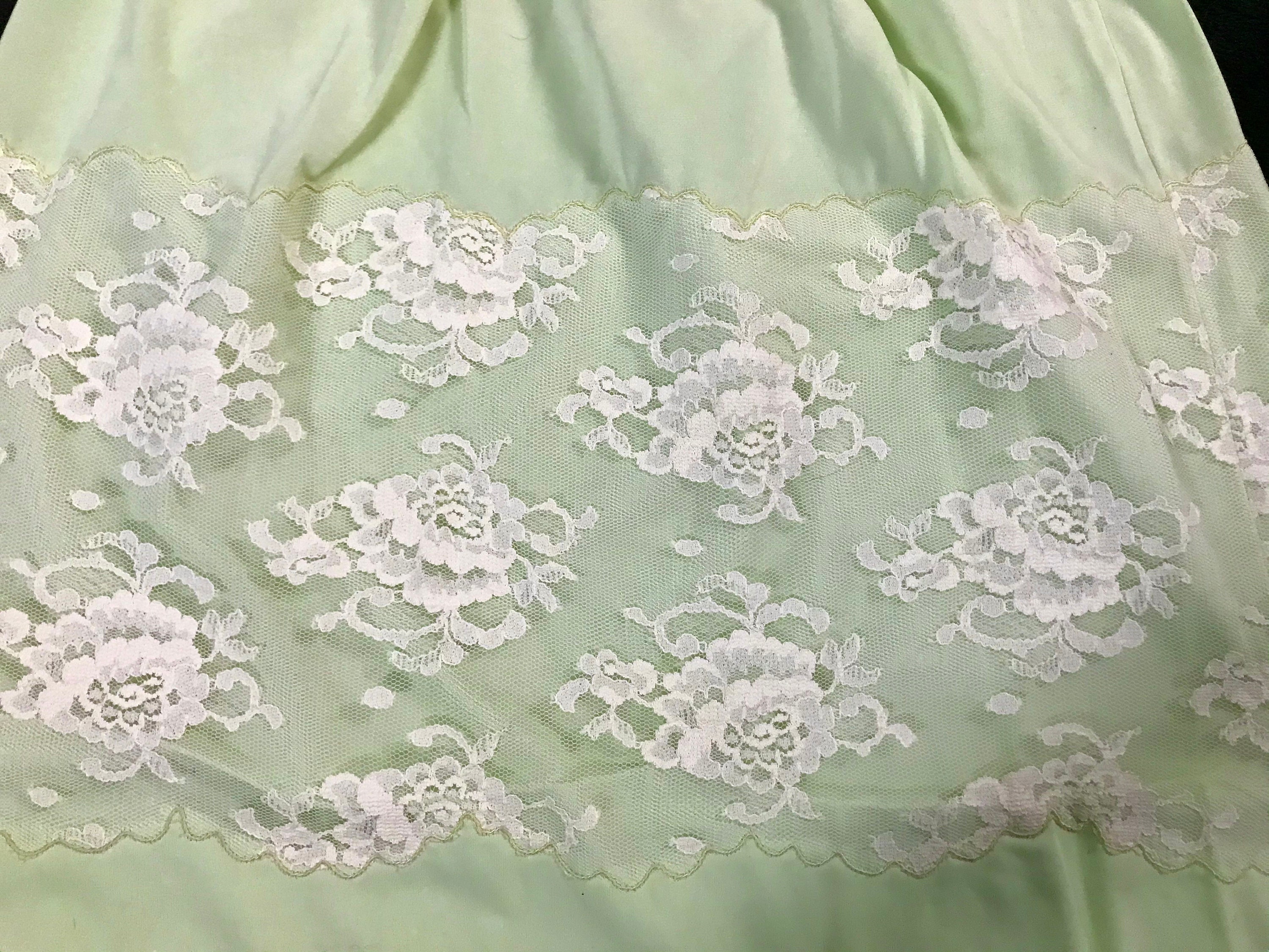 Vintage 1950s Mint Green Half Slip With White Floral Lace XS Etsy